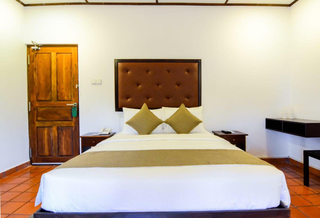 Hotel Arana Yala Esterno foto