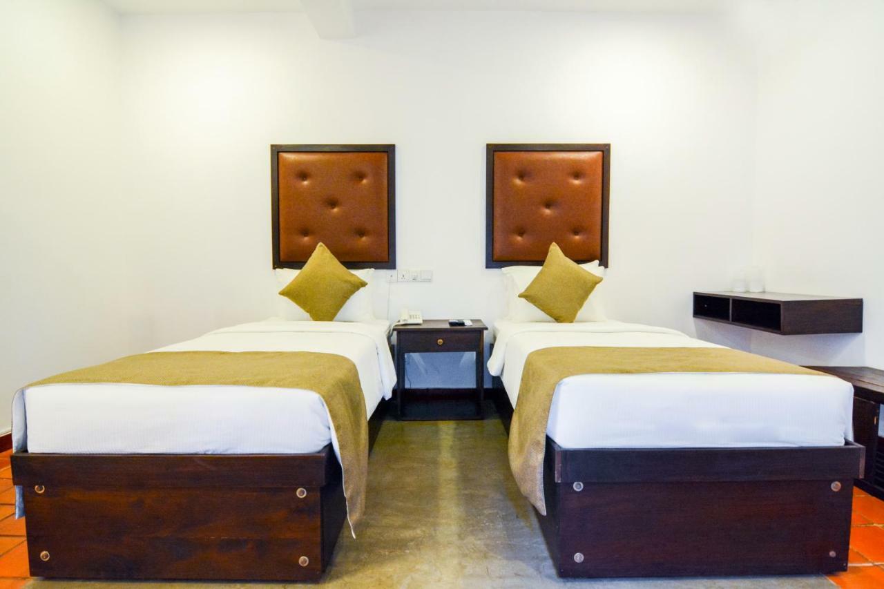 Hotel Arana Yala Esterno foto