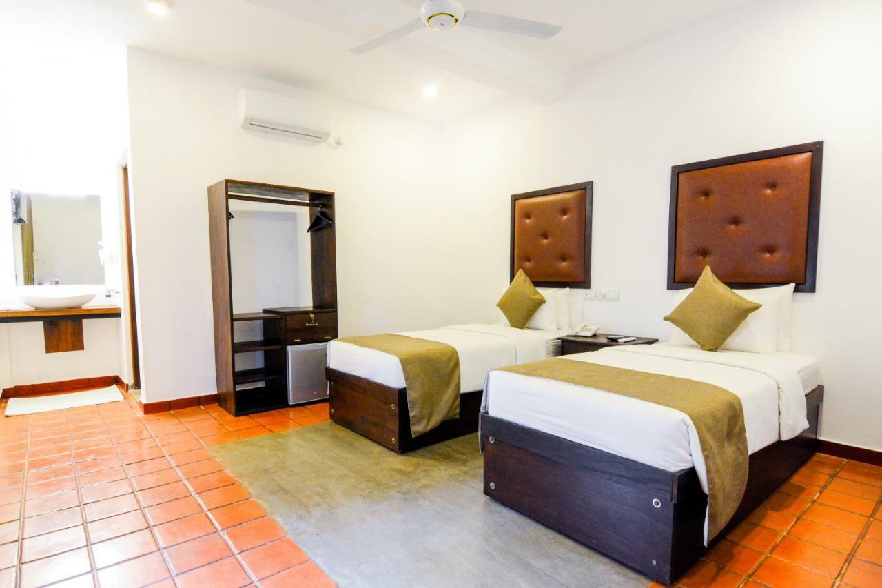 Hotel Arana Yala Esterno foto